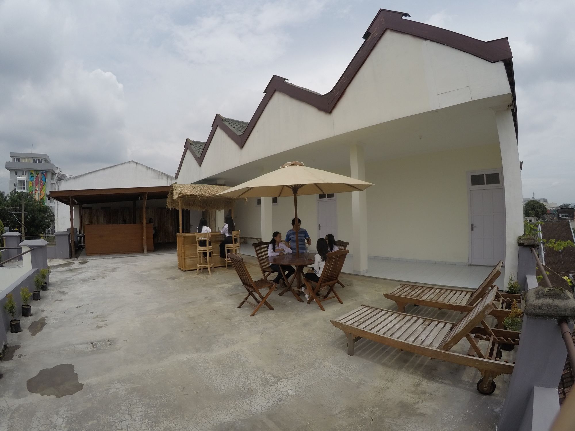 Palmyra Hostel Malang Exteriér fotografie